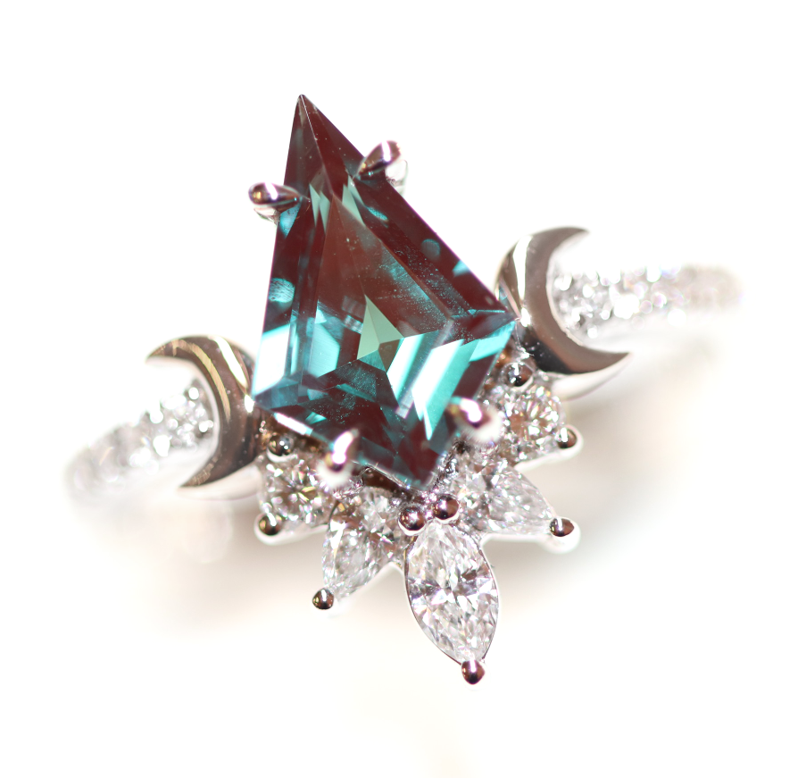 Alexandrite Veronica Ring