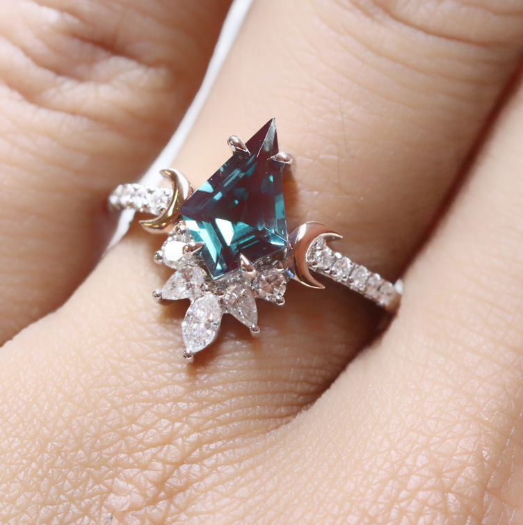 Alexandrite Veronica Ring